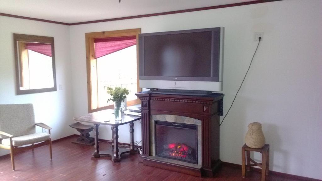 Harrison Hammond House Farmstay Harrison Mills Kamer foto