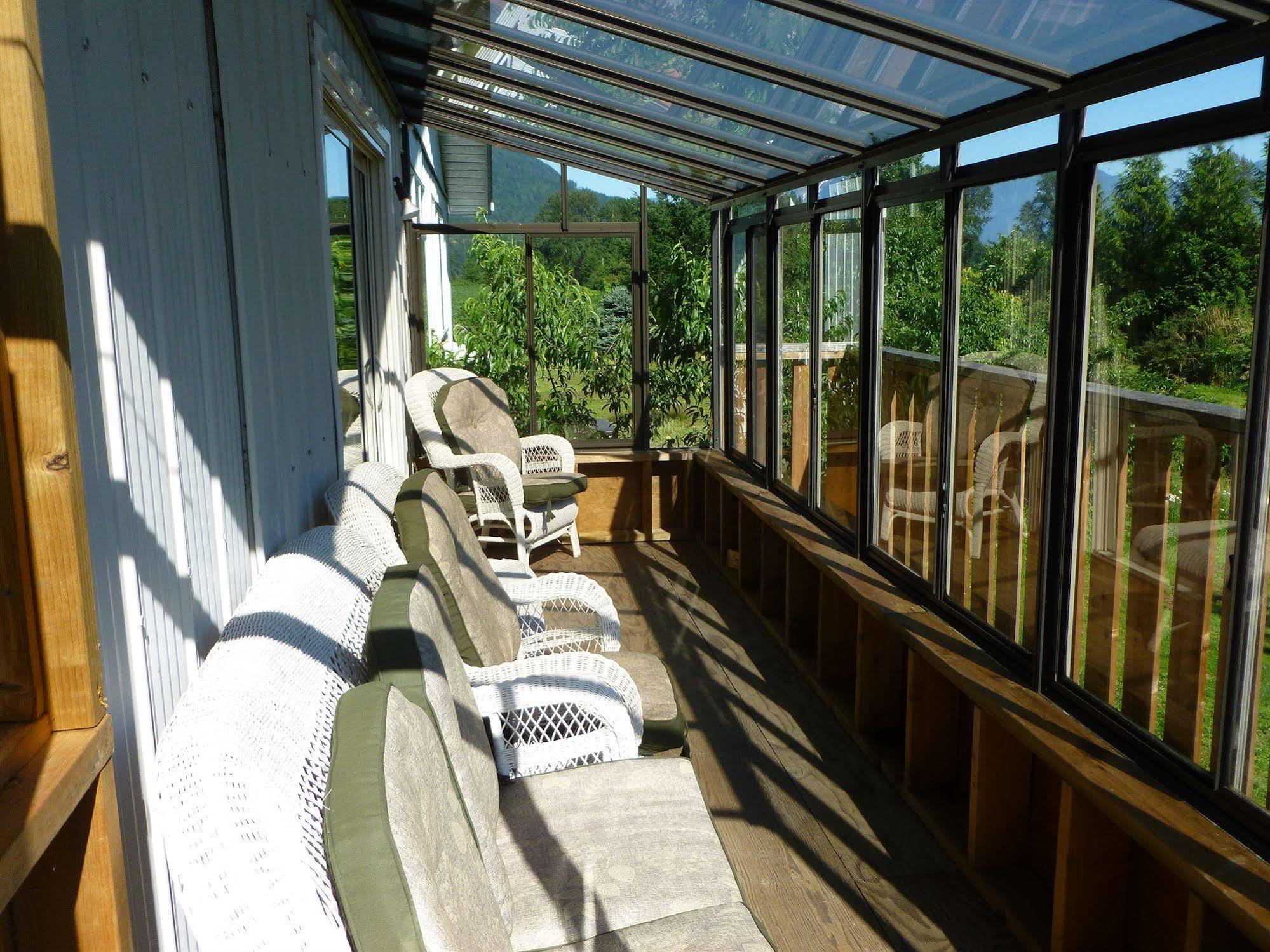 Harrison Hammond House Farmstay Harrison Mills Buitenkant foto